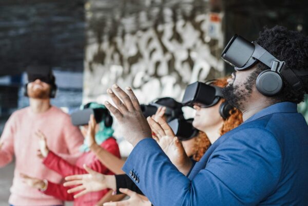 Escape Room Virtual con tecnologías inmersivas como la Realidad Virtual